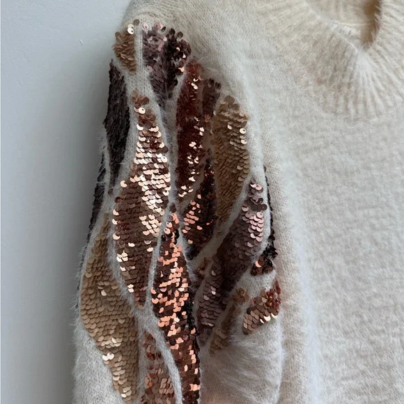 NWT Listicle Cream & Gold Crew Neck Sweater with Sequin Accents- GORGEOUS & SOFT - Picture 5 of 15